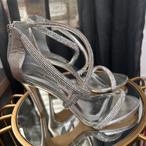 Steve Madden Faiz Crystal Heels - Picture 1 of 7